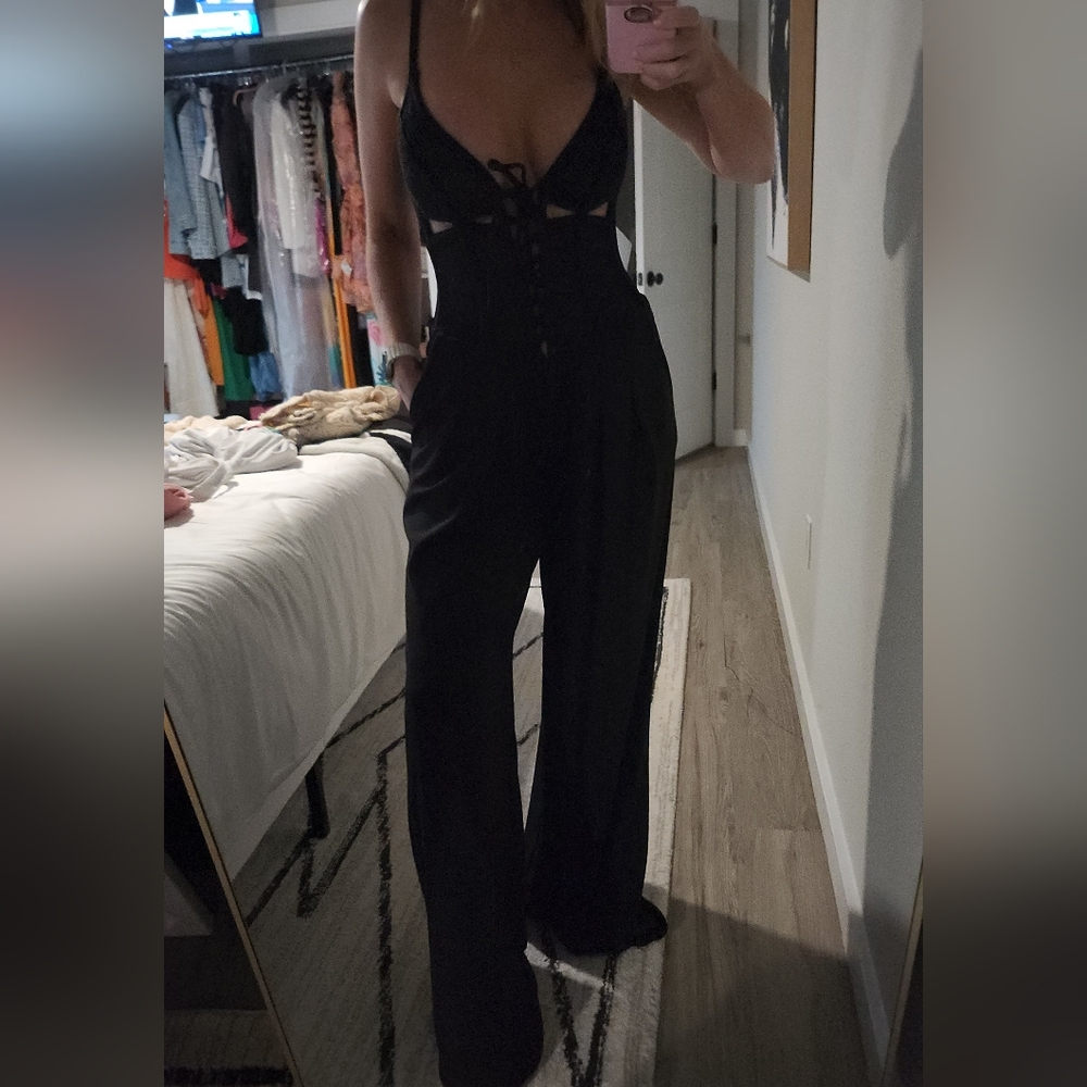 Patbo Corset Crepe Black Jumpsuit - Picture 15 of 15